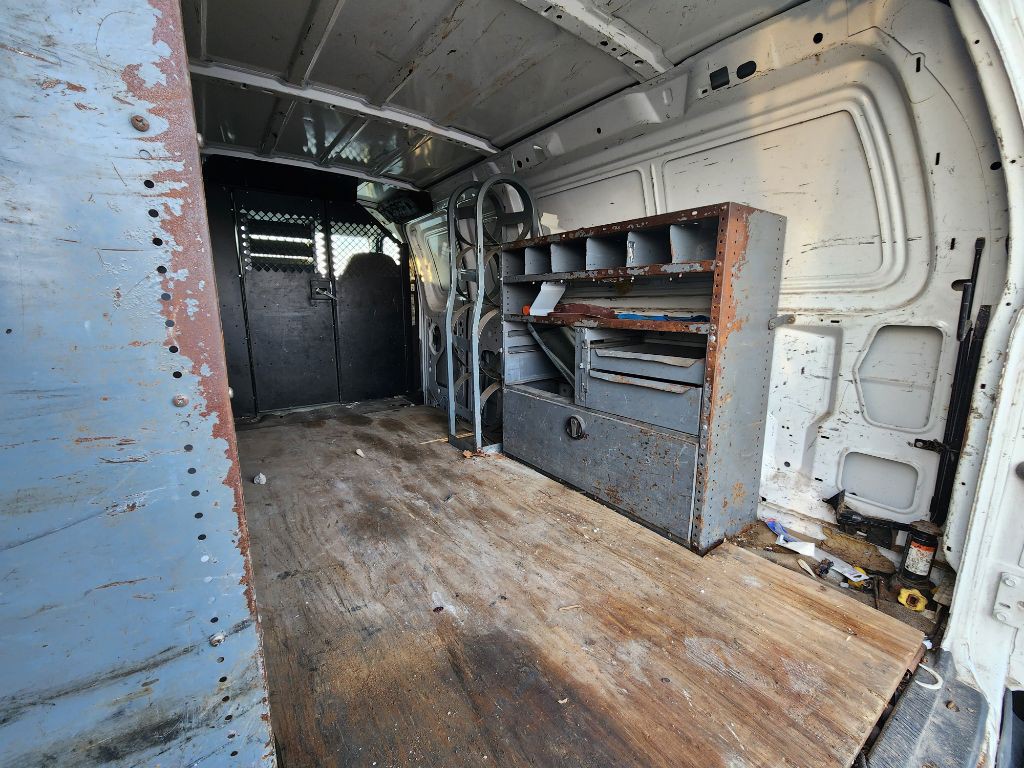 2007 Ford E-series Image 22