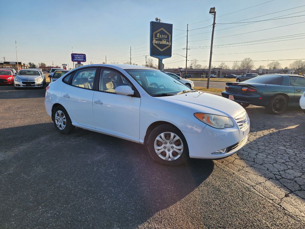 2010 Hyundai Elantra Image 3
