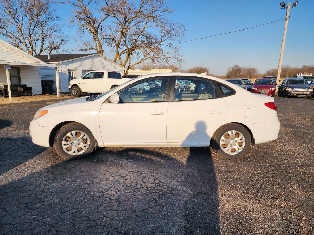 2010 Hyundai Elantra Image 12