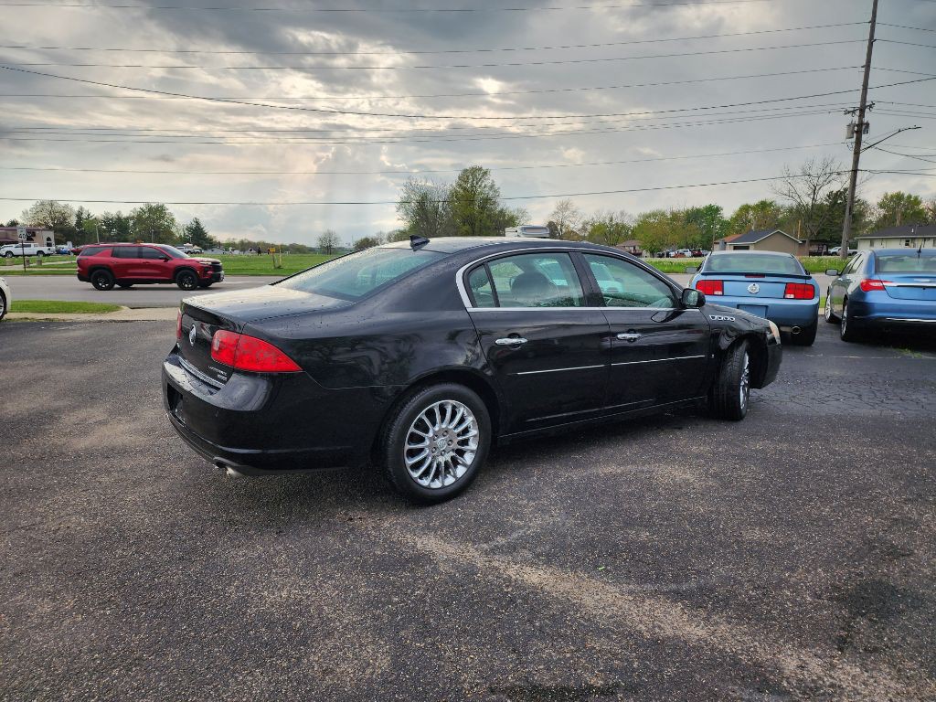 2009 Buick Lucerne Image 2