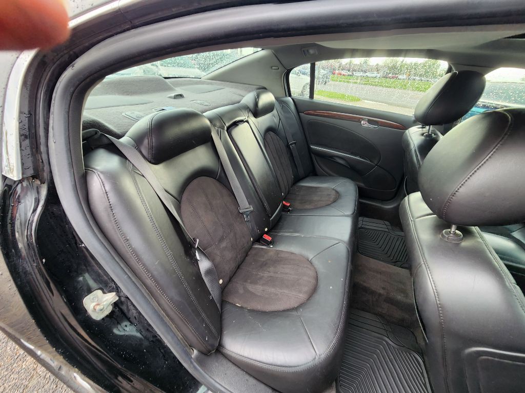 2009 Buick Lucerne Image 18