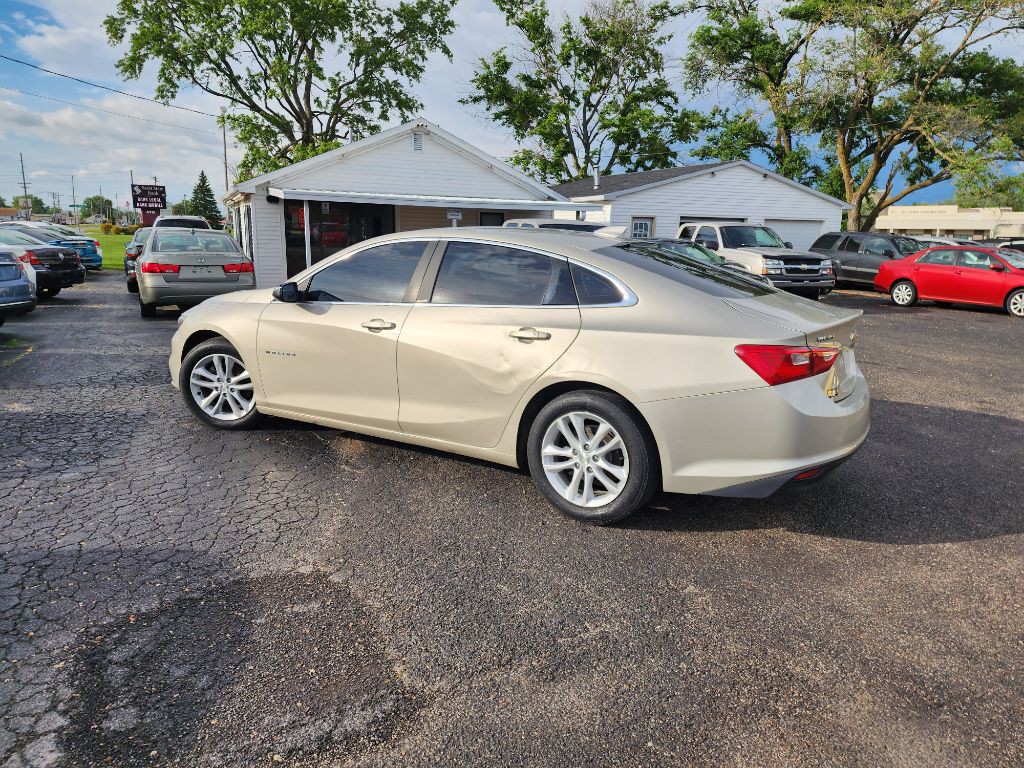 2016 Chevrolet Malibu Image 8