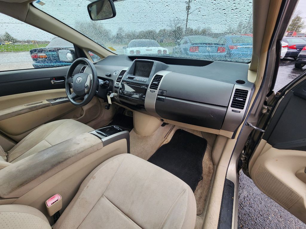2005 Toyota Prius Image 16