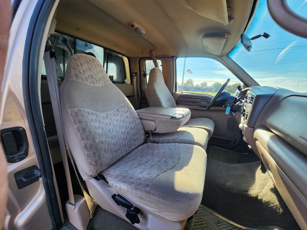 1999 Ford F-250 Image 17