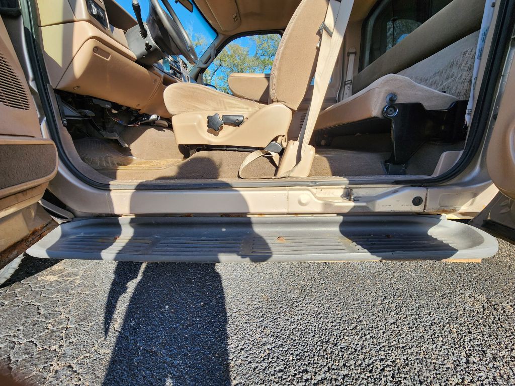 1999 Ford F-250 Image 21