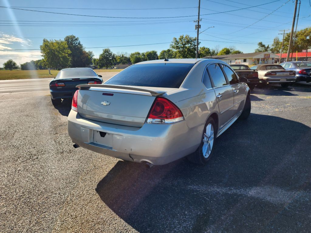 2012 Chevrolet Impala Image 2