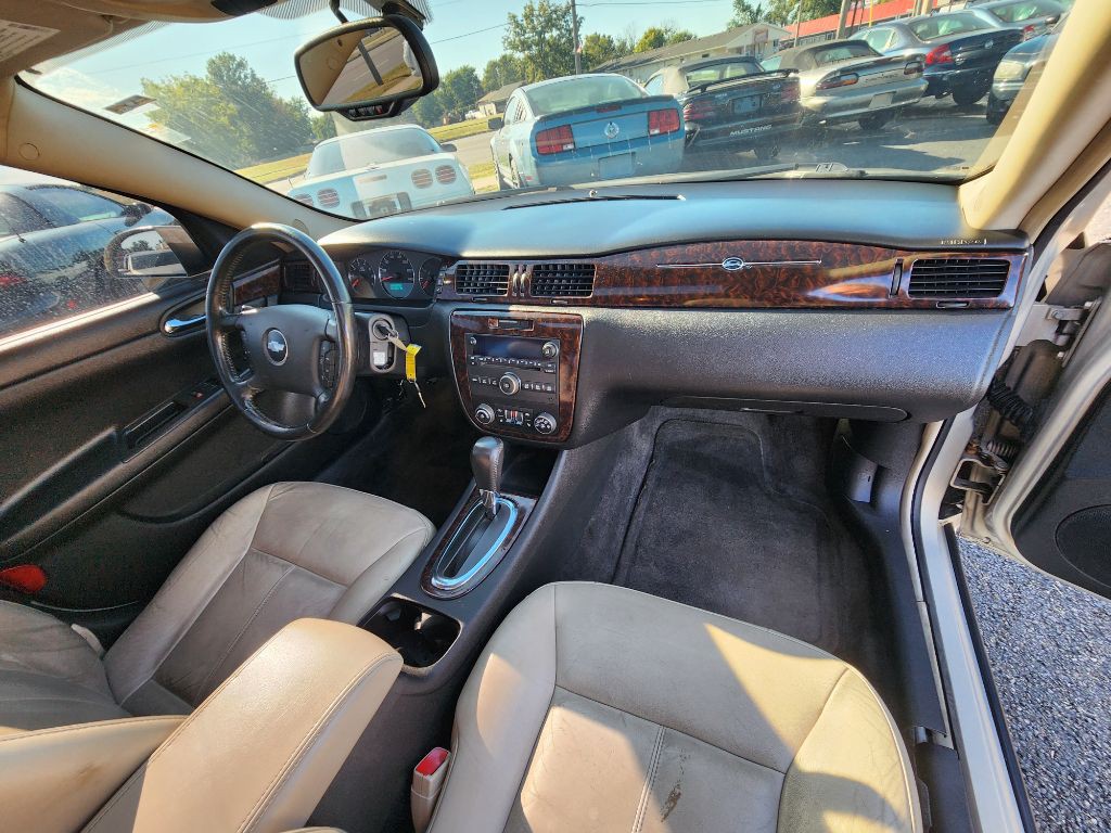 2012 Chevrolet Impala Image 16