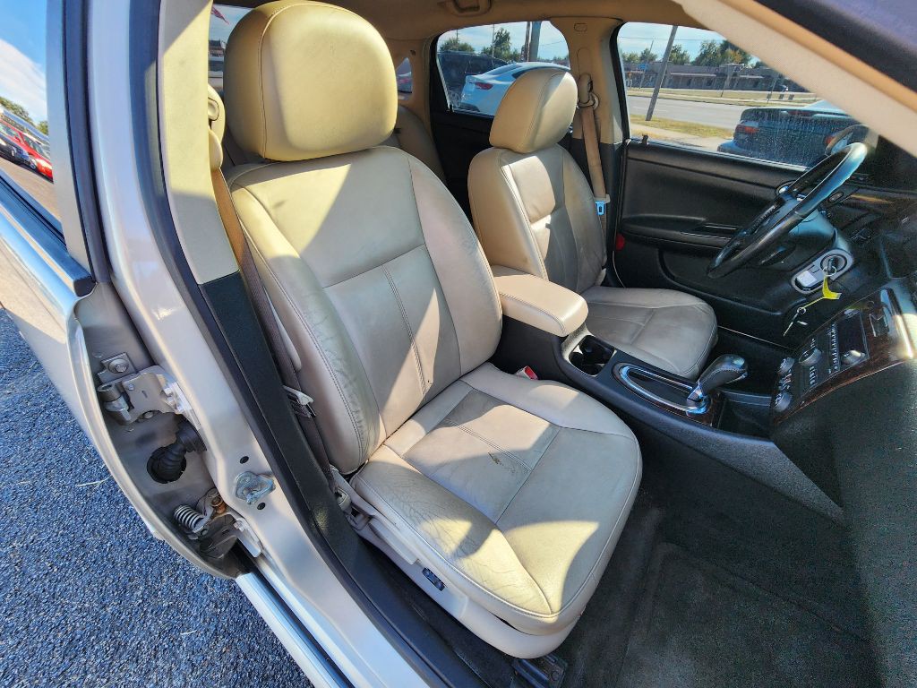 2012 Chevrolet Impala Image 17