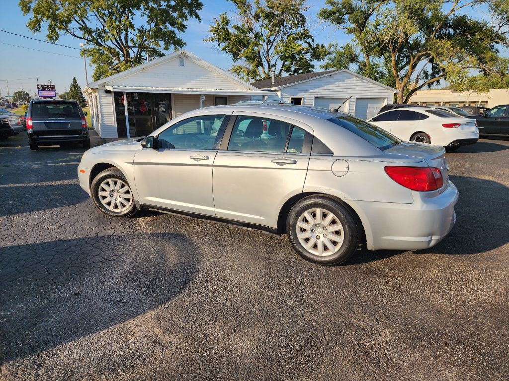 2010 Chrysler Sebring Image 8