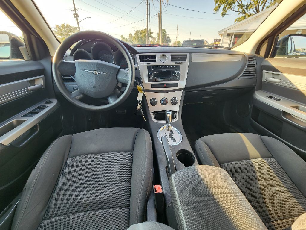 2010 Chrysler Sebring Image 13