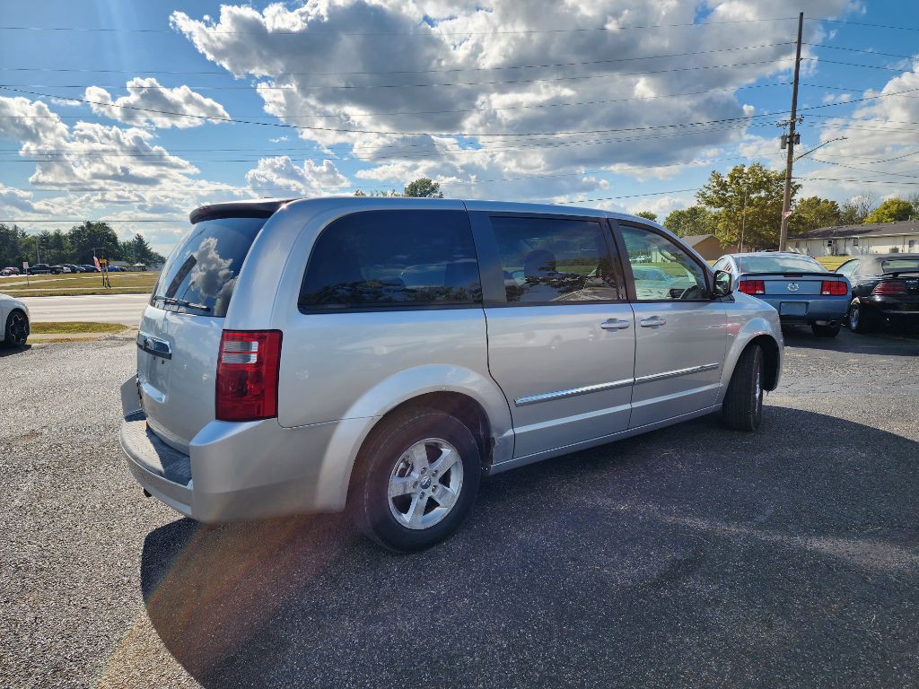 2008 Dodge Grand Caravan Image 4
