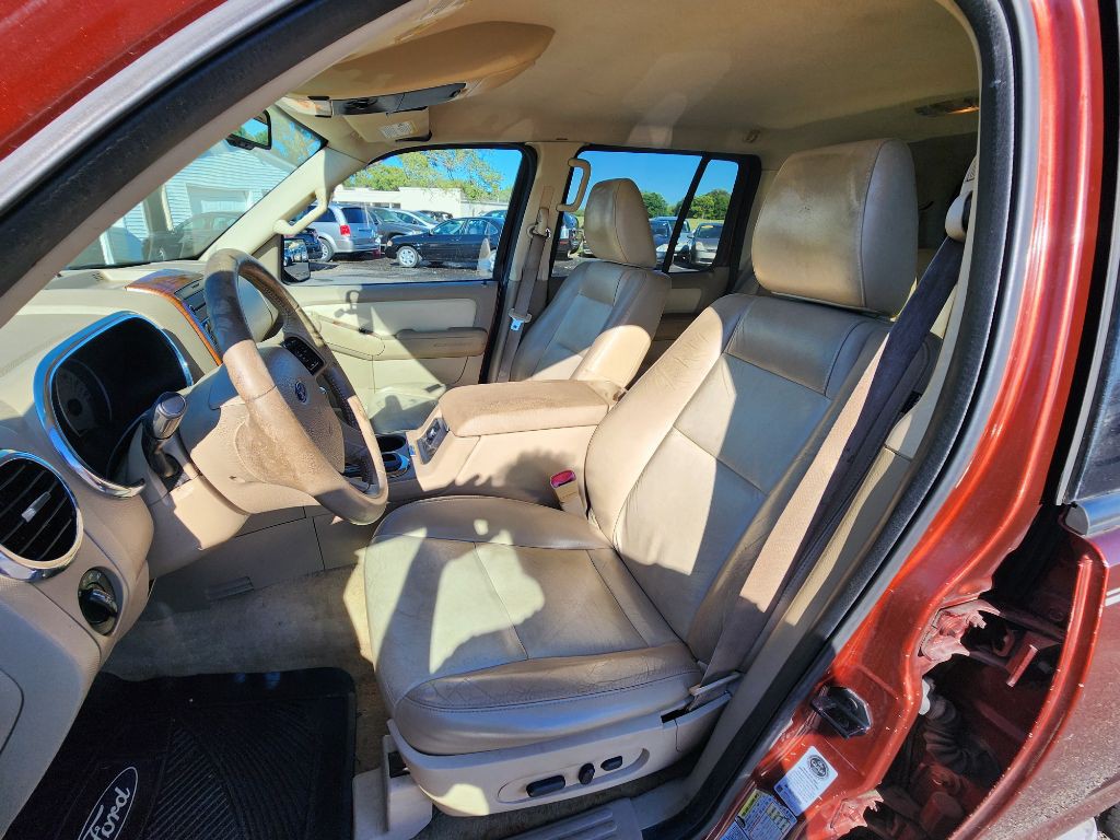 2010 Ford Explorer Image 14