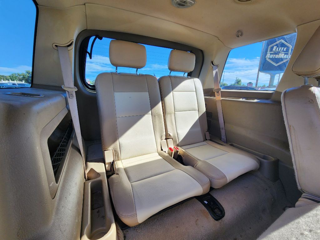 2010 Ford Explorer Image 21