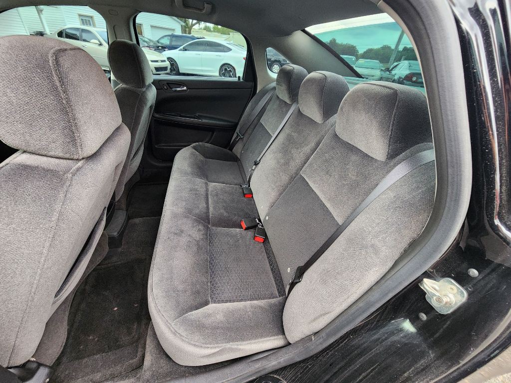 2007 Chevrolet Impala Image 17