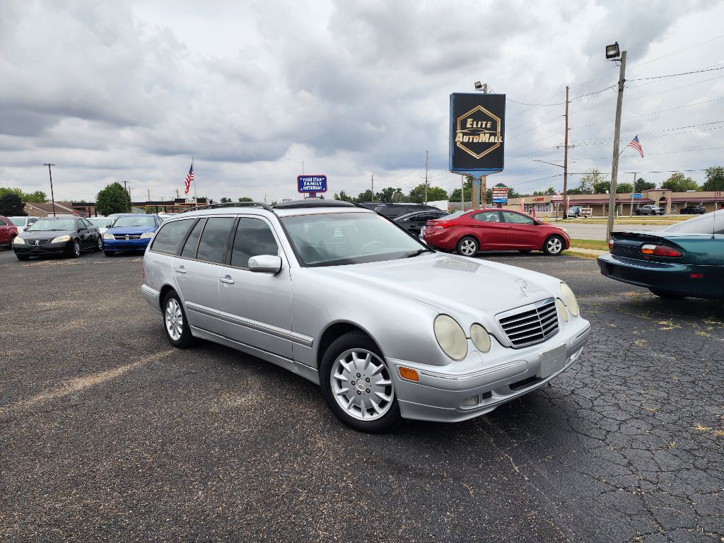 2000 Mercedes-Benz E-Class Image 1