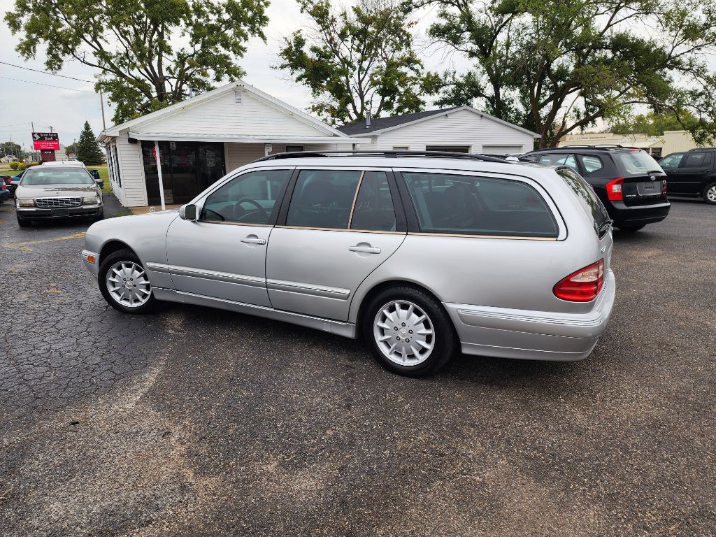 2000 Mercedes-Benz E-Class Image 8