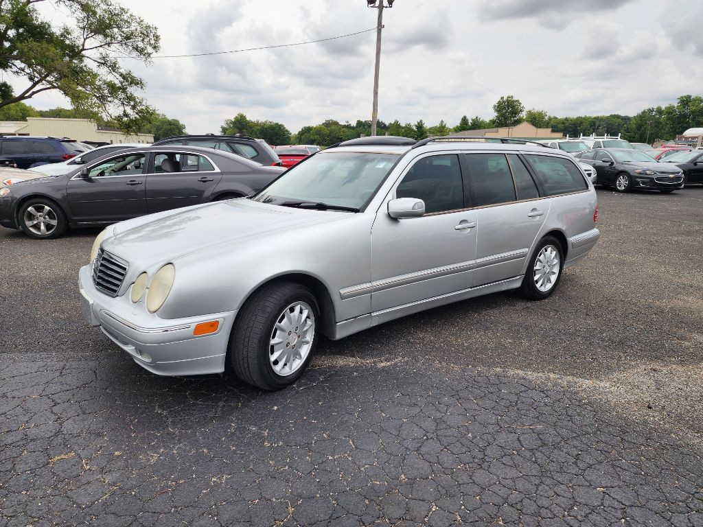 2000 Mercedes-Benz E-Class Image 10