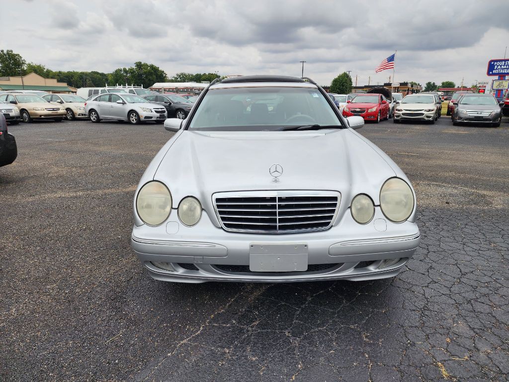 2000 Mercedes-Benz E-Class Image 12