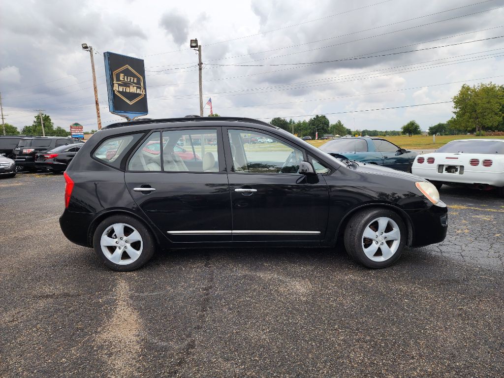 2008 Kia Rondo Image 4