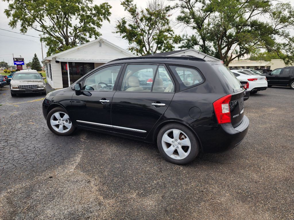 2008 Kia Rondo Image 8