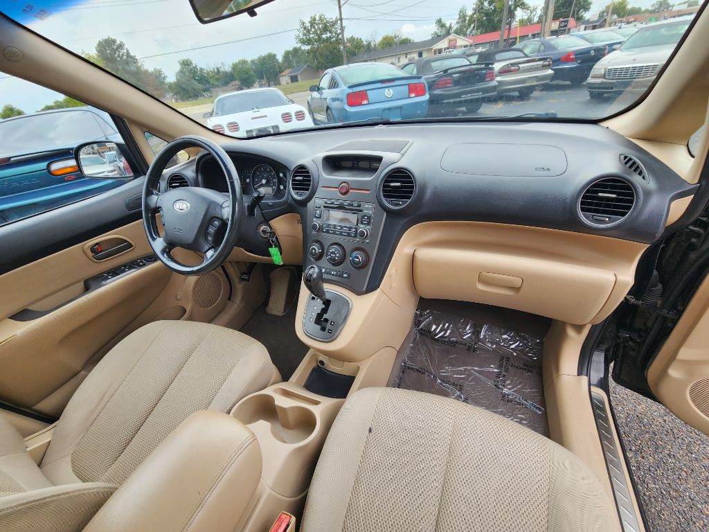 2008 Kia Rondo Image 15