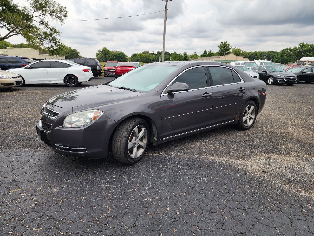 2011 Chevrolet Malibu Image 9