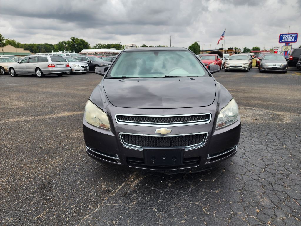 2011 Chevrolet Malibu Image 12