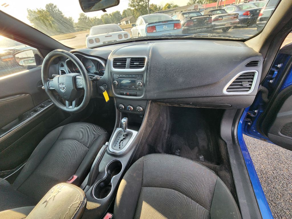 2013 Dodge Avenger Image 17