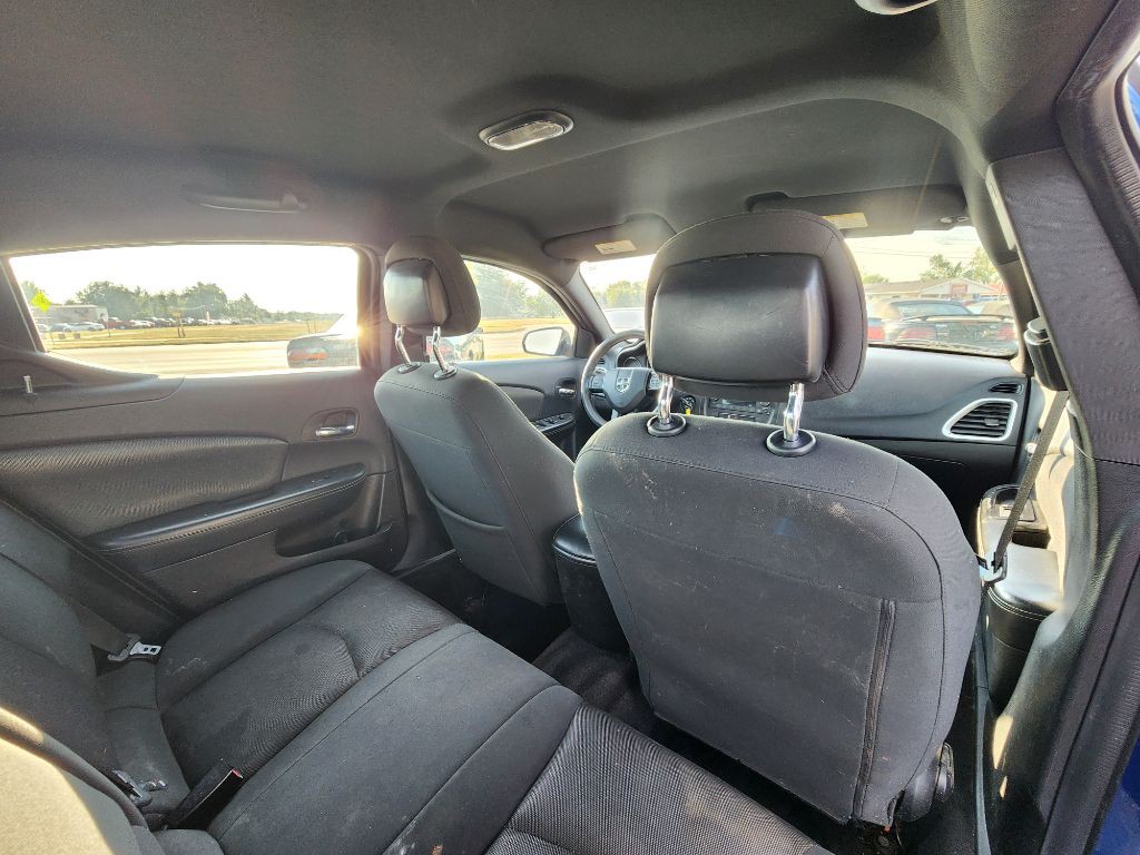 2013 Dodge Avenger Image 19