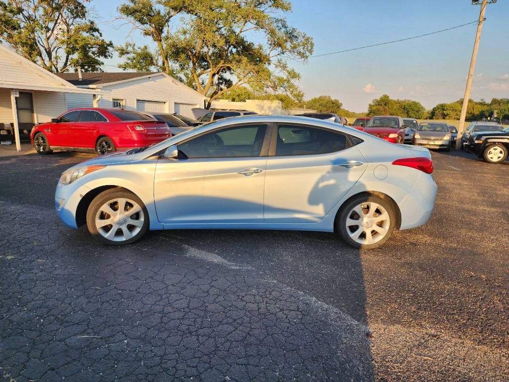 2011 Hyundai Elantra Image 9