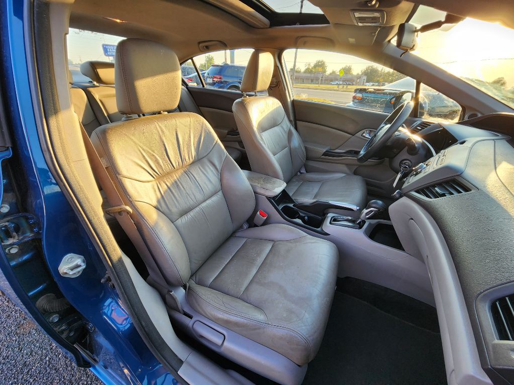 2012 Honda Civic Image 18