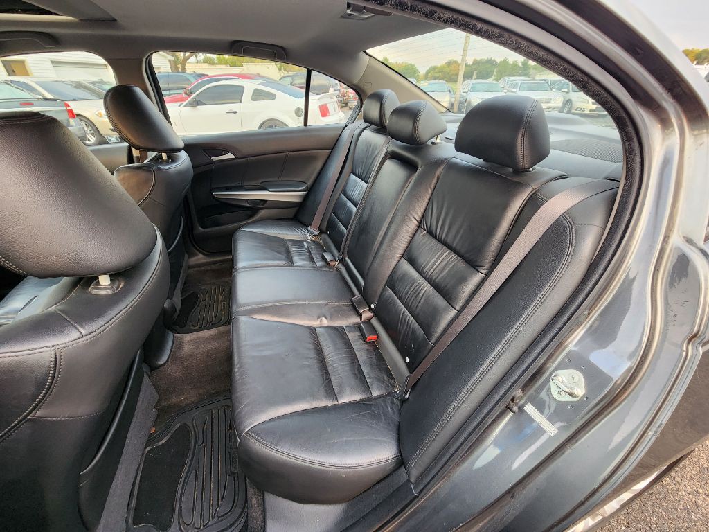 2009 Honda Accord Image 17
