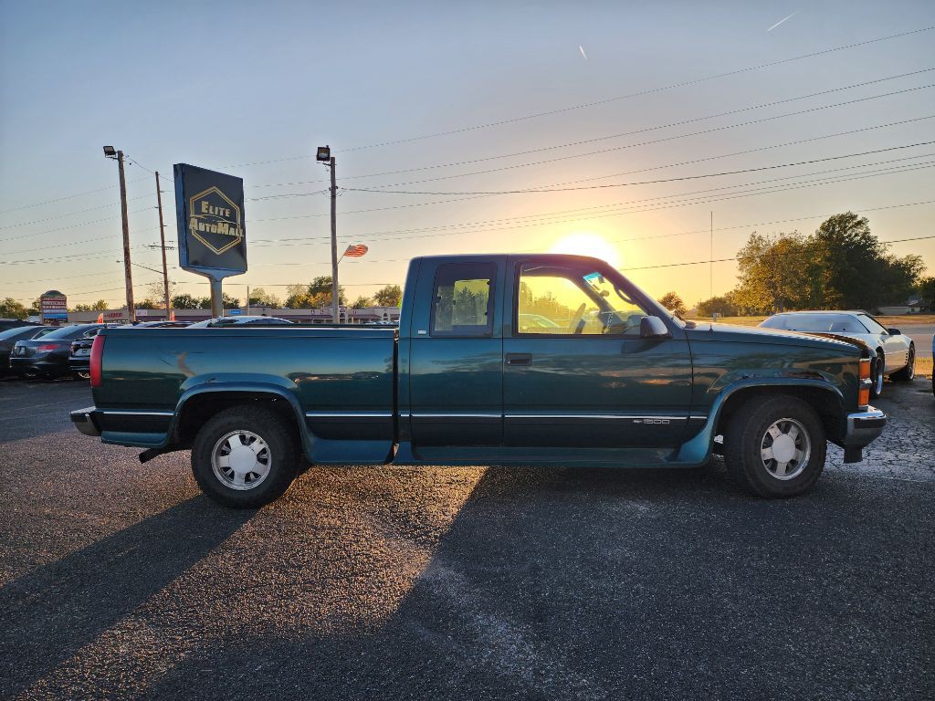 1997 Chevrolet C/K Image 5