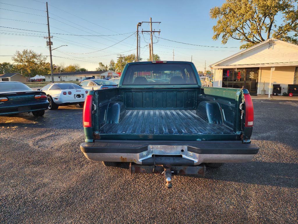 1997 Chevrolet C/K Image 6