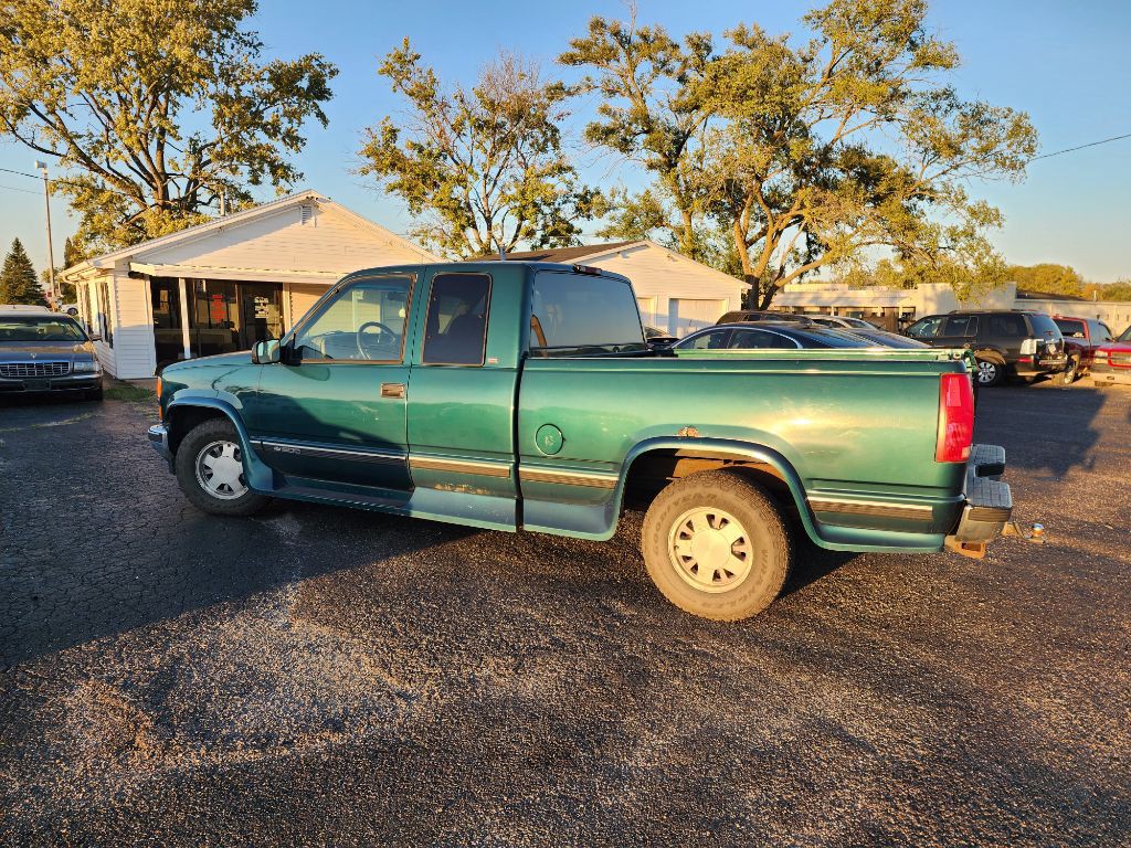 1997 Chevrolet C/K Image 8