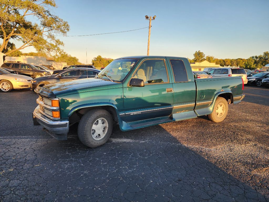 1997 Chevrolet C/K Image 10