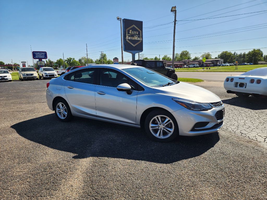 2017 Chevrolet Cruze Image 4