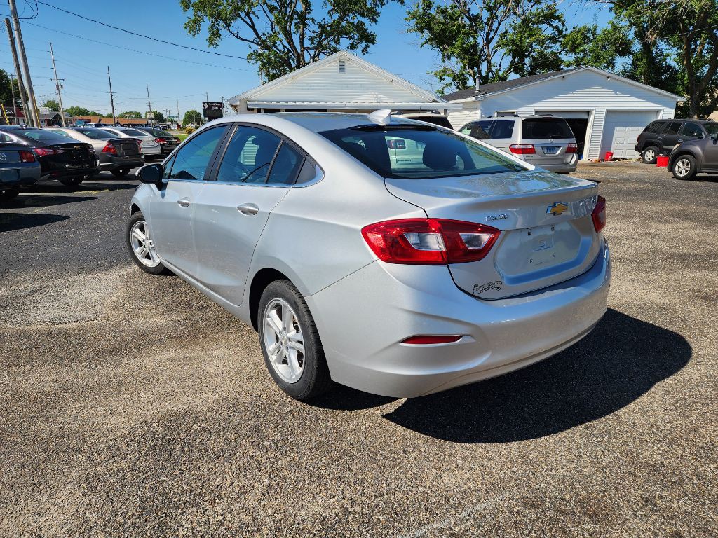 2017 Chevrolet Cruze Image 6