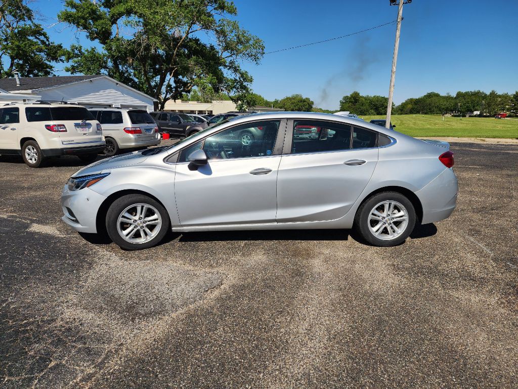 2017 Chevrolet Cruze Image 9