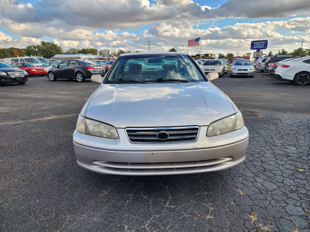 2000 Toyota Camry Image 12
