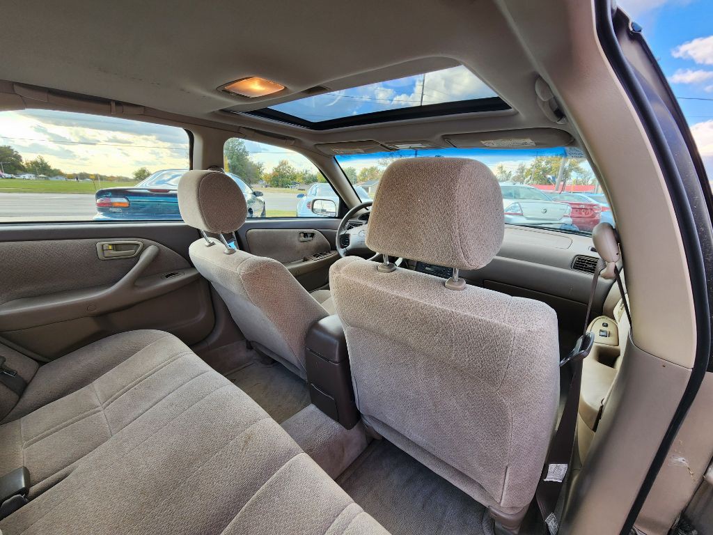 2000 Toyota Camry Image 20