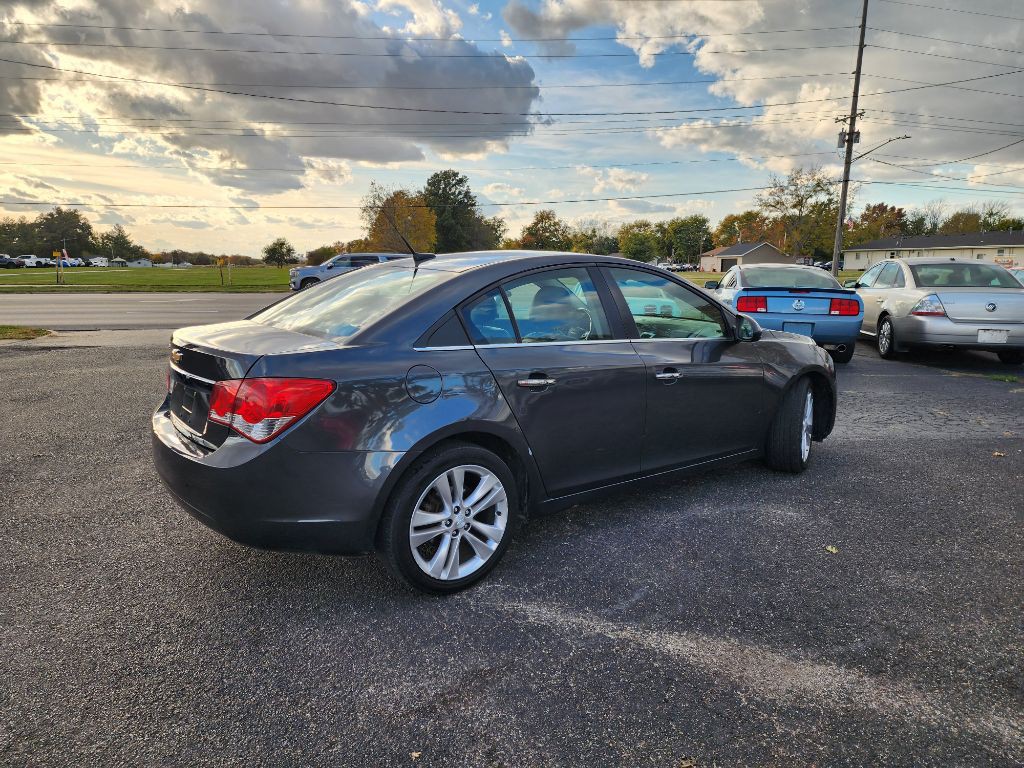 2013 Chevrolet Cruze Image 4