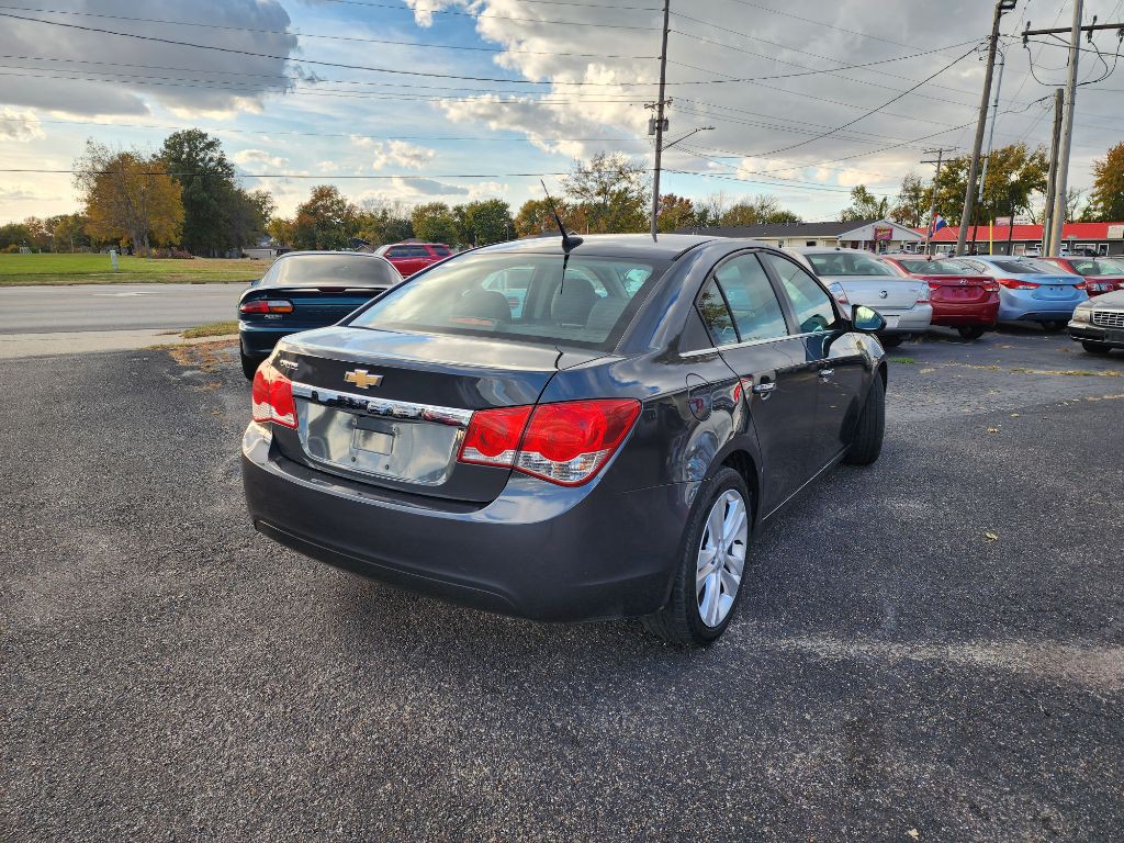 2013 Chevrolet Cruze Image 5