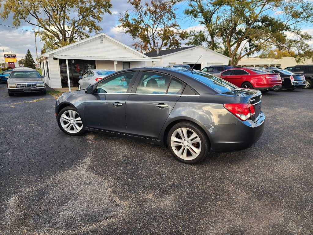 2013 Chevrolet Cruze Image 8