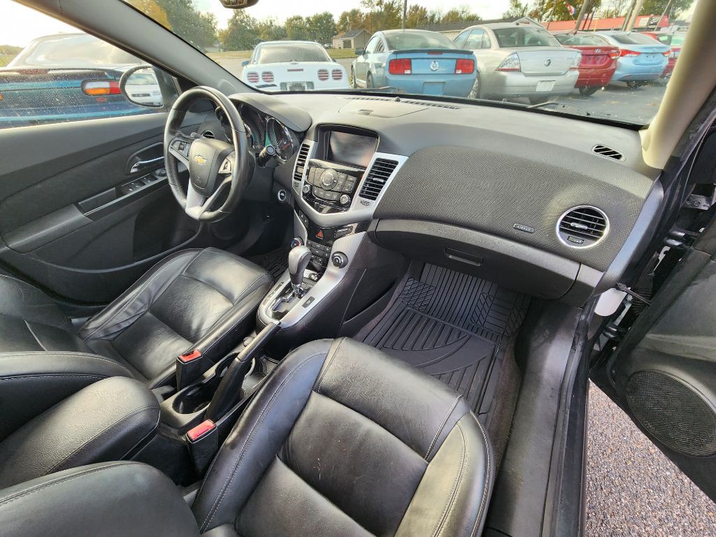 2013 Chevrolet Cruze Image 20