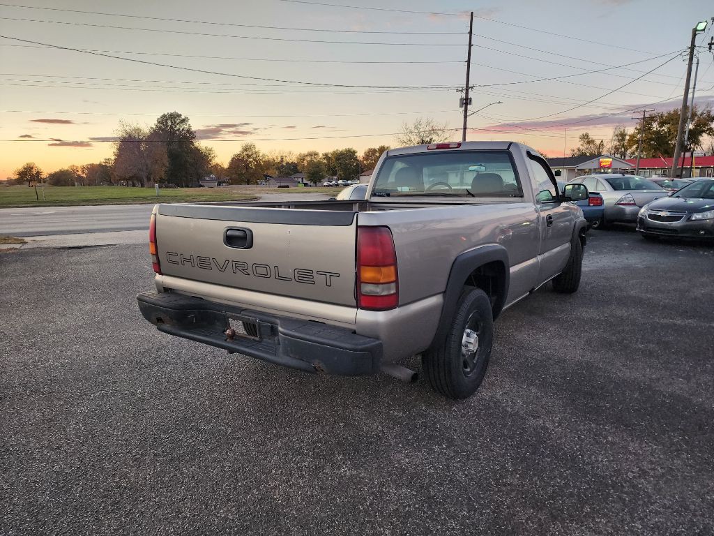 2000 Chevrolet Silverado 1500 Image 5