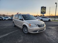 Image for 2014 Chrysler Town & Country Touring-l ID: 7030710