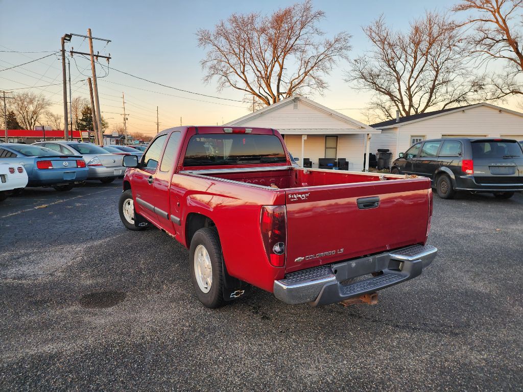 2004 Chevrolet Colorado Image 7