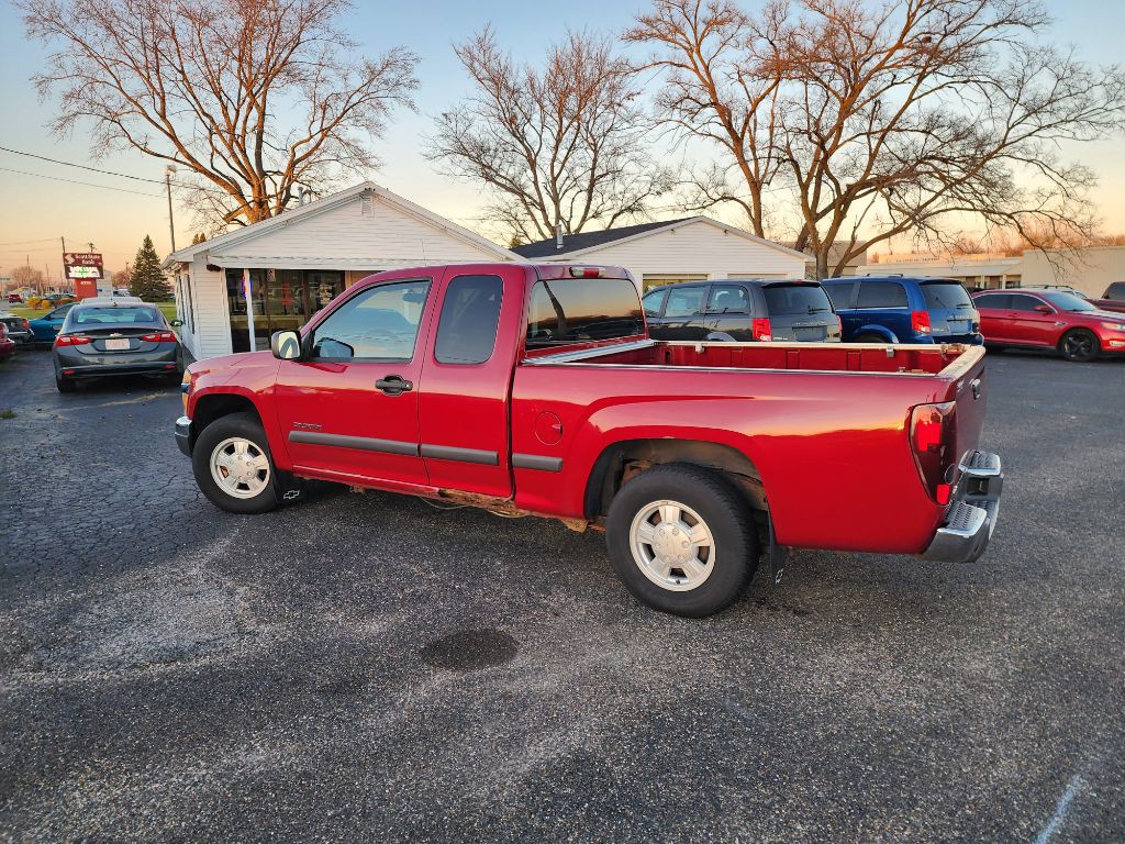 2004 Chevrolet Colorado Image 8