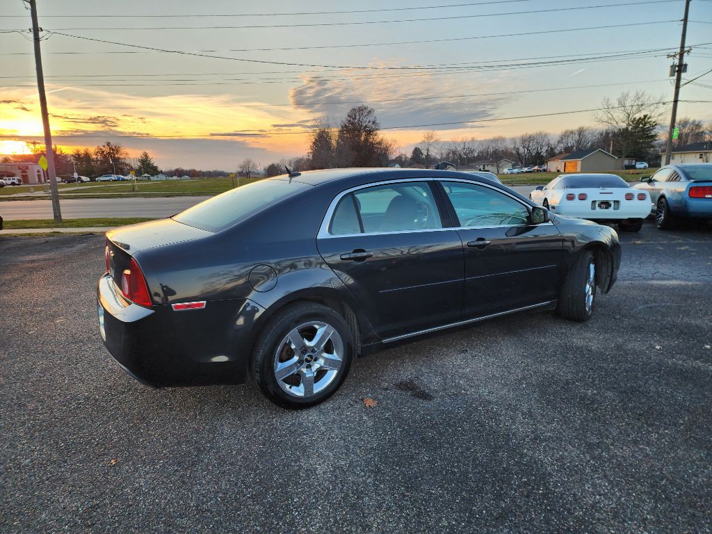 2010 Chevrolet Malibu Image 4